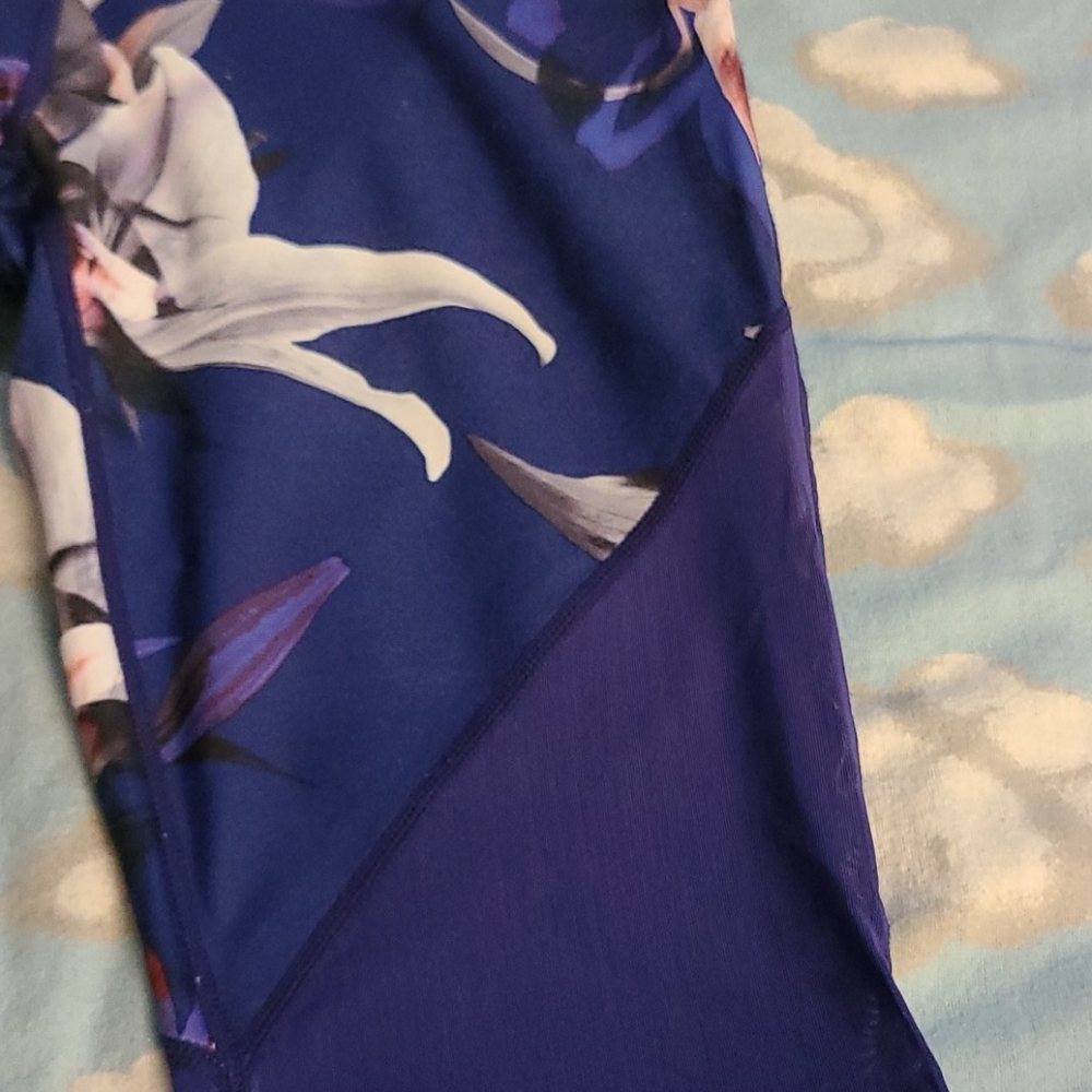 Fabletics leggings - Picture 4 of 4